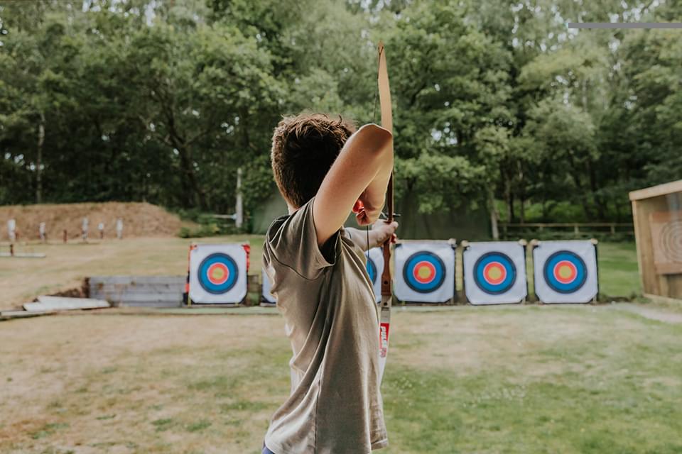 Blakemere Village 01