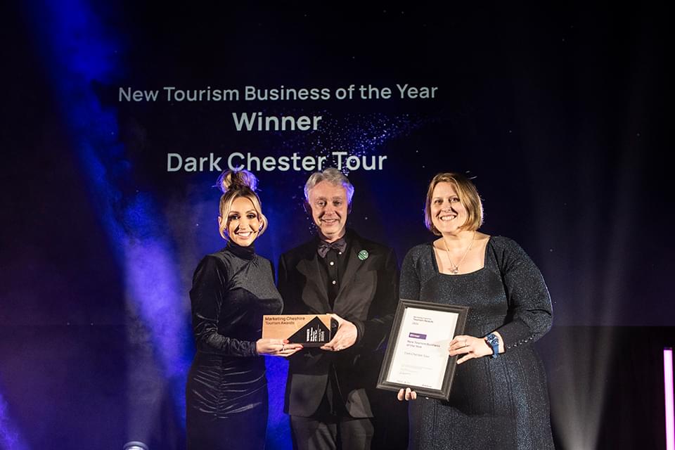 Dark Chester Tour 04