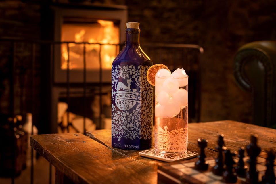 Forest Gin Earl Grey Gin product shot