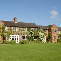 Manor Farm Cottage 01