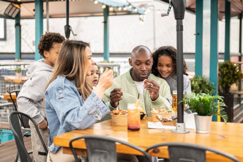 Under the oaks 920x550